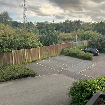 Warrington Apartment Great Sankey エクステリア 写真